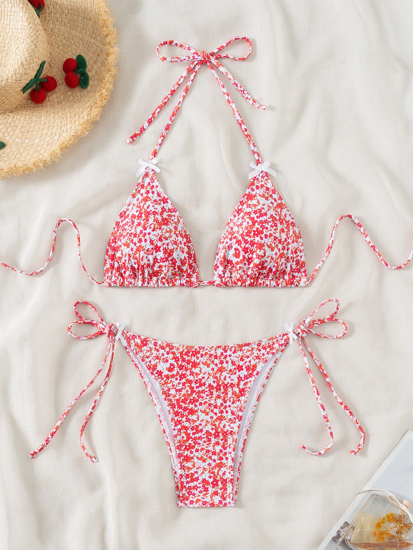 Floral cup lace up sexy bikini