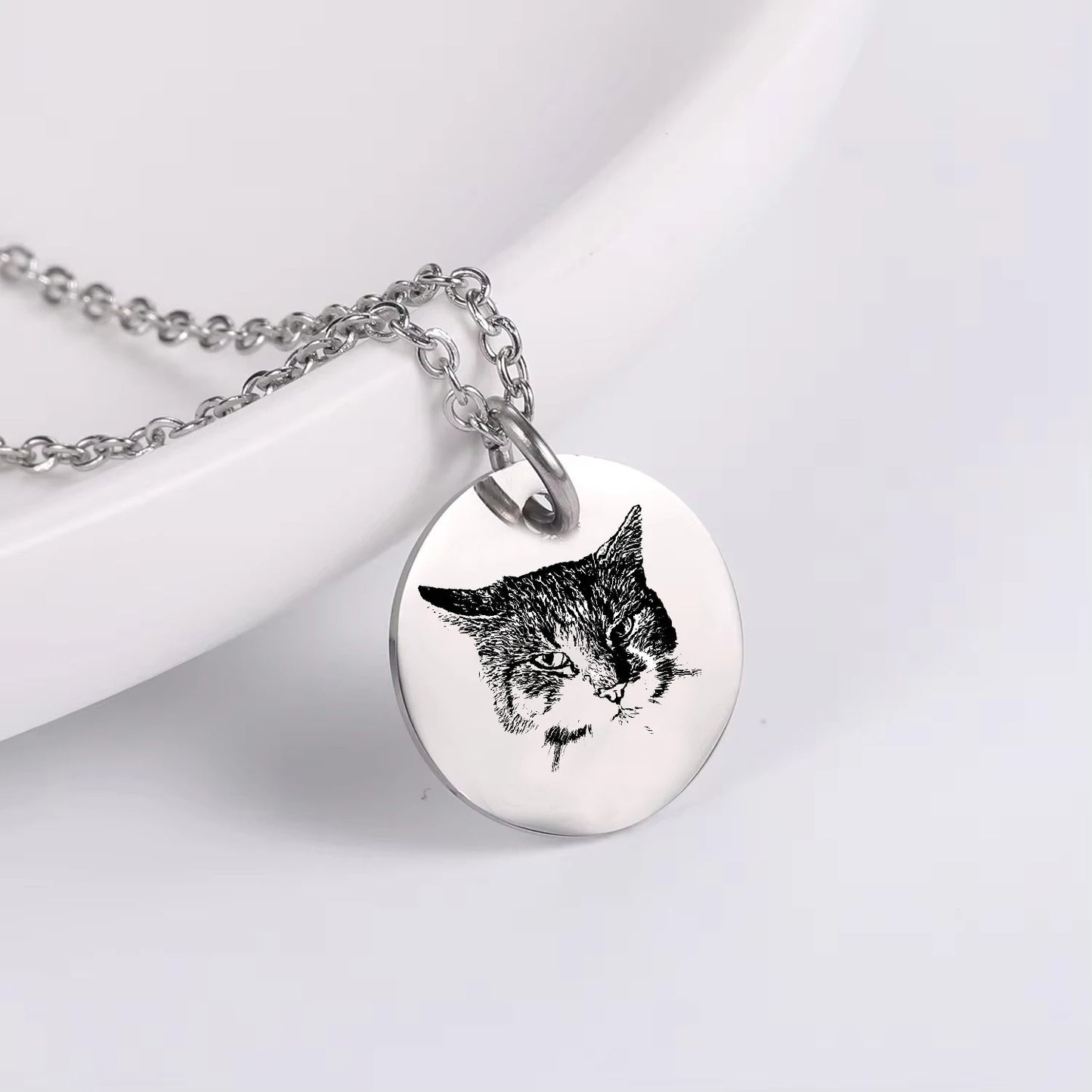 Personalized Pet Photo Necklace For Women Cute Cat Dog Birth Month Flowers Necklace Custom Animal Stainless Steel Jewelry Gift